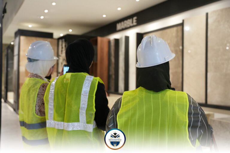 زيارة ميدانية مميزة لطلابها، بهدف ربط الجانب النظري بالتطبيق العملي وتعزيز خبراتهم في بيئة العمل الحقيقية.