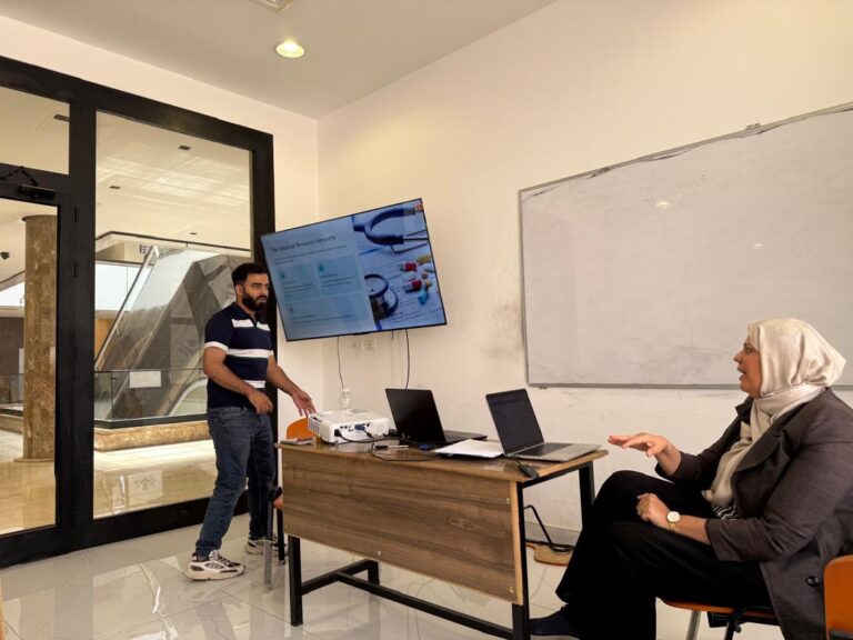تنمية مهارات طلاب كلية العلوم الطبية