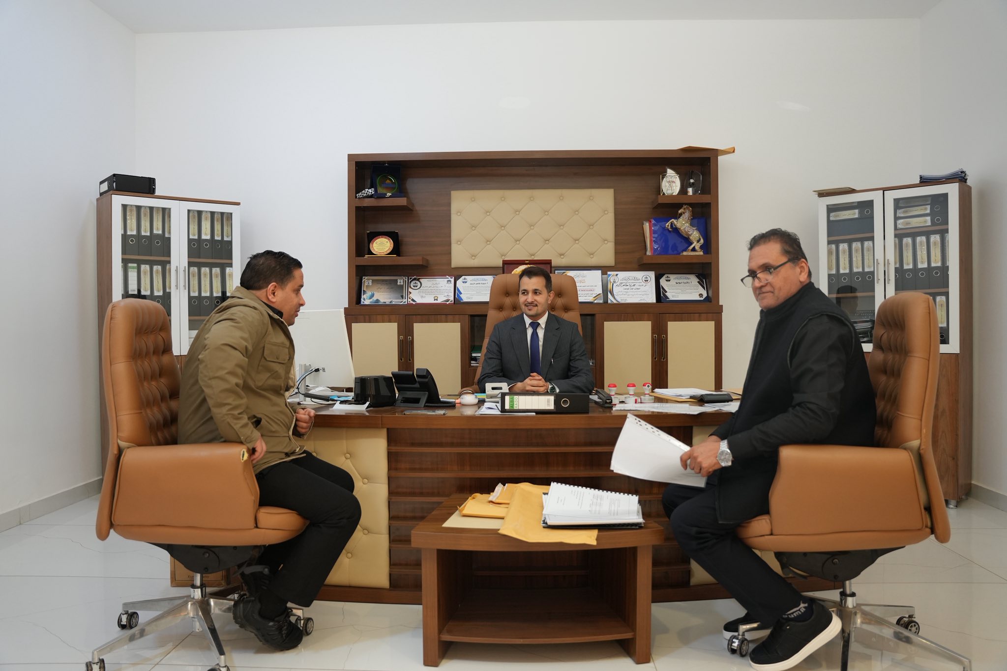 استقبال جامعة السلام الدولية رئيس فرع البلدية الفويهات بمقر الجامعة